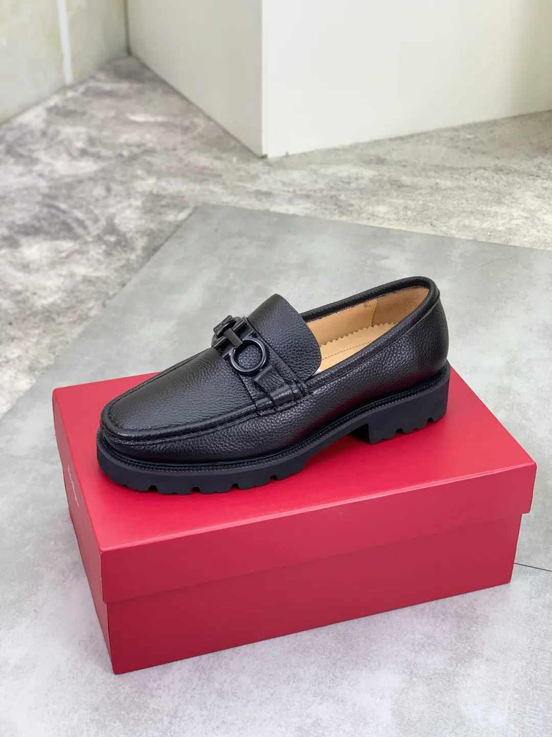 Men's men's shoes 💰P542 new high quality [Ferragamo/Ferragamo] latest model original imported calfskin, imported cowhide lining + original luxury metal buckle + original combination outsole Comparison without pressure Code number: 38-44 (45 customized)